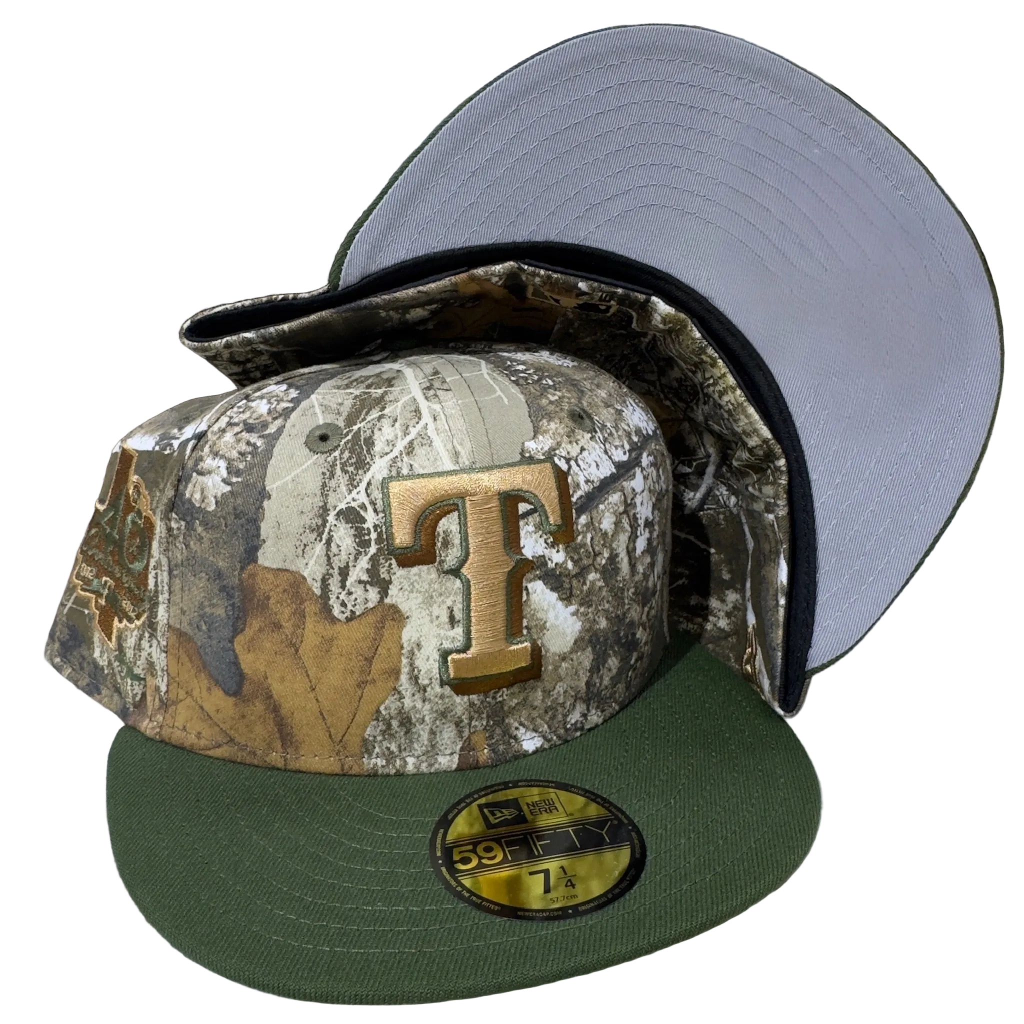 New Era camo fitted cap with gold T logo, 59FIFTY, hats, fitted caps