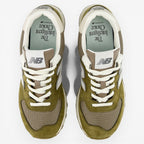 New Balance 574 – Calcium / Dark Silver Metallic