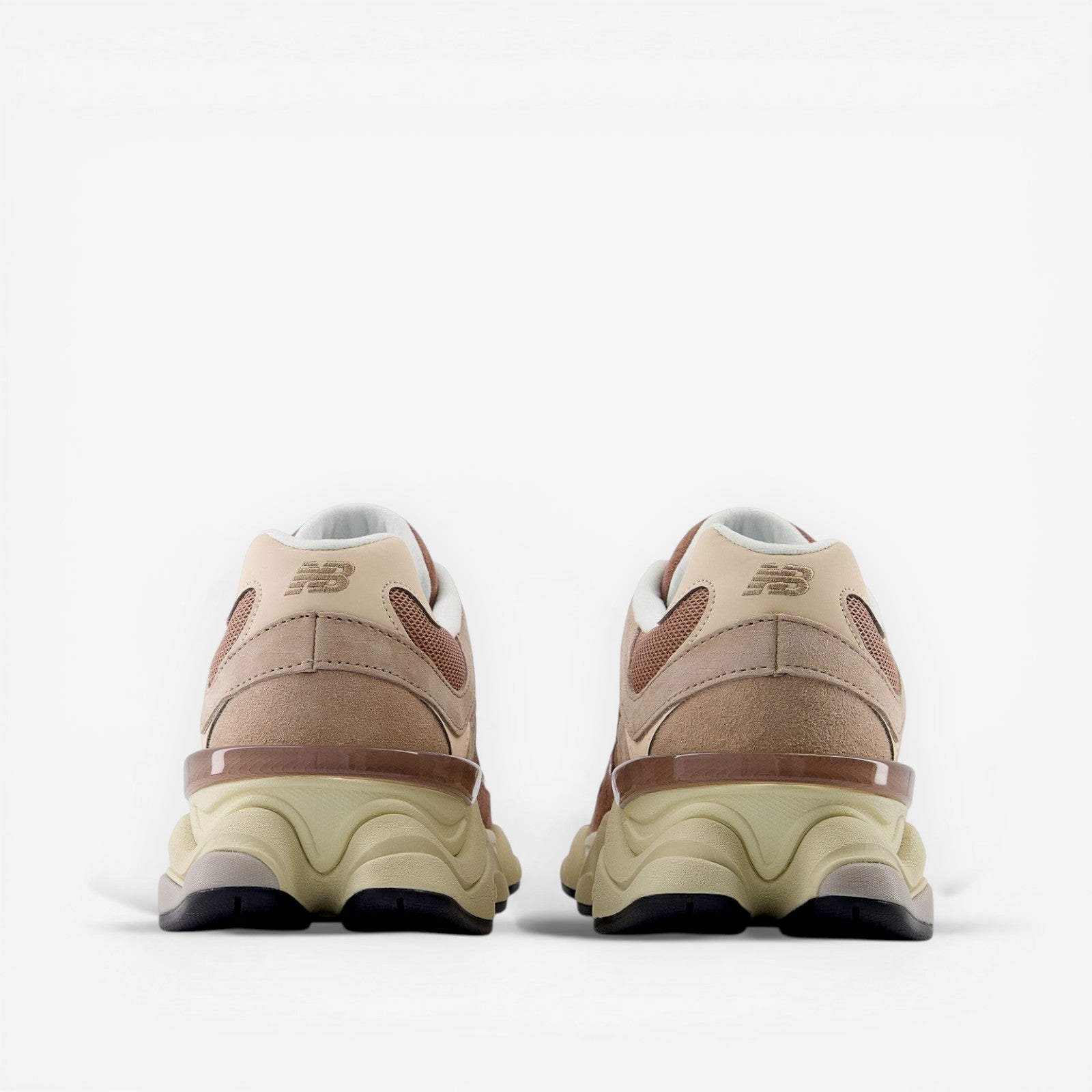 Tan and beige New Balance sneakers rear view, chunky sole, footwear, sneakers, fashion