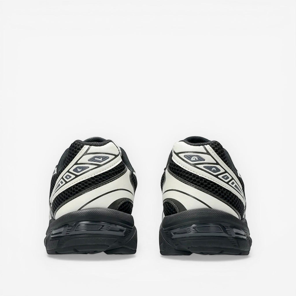 METRO ASICS GEL-1130 black and cream retro running shoes with mesh and synthetic overlays.