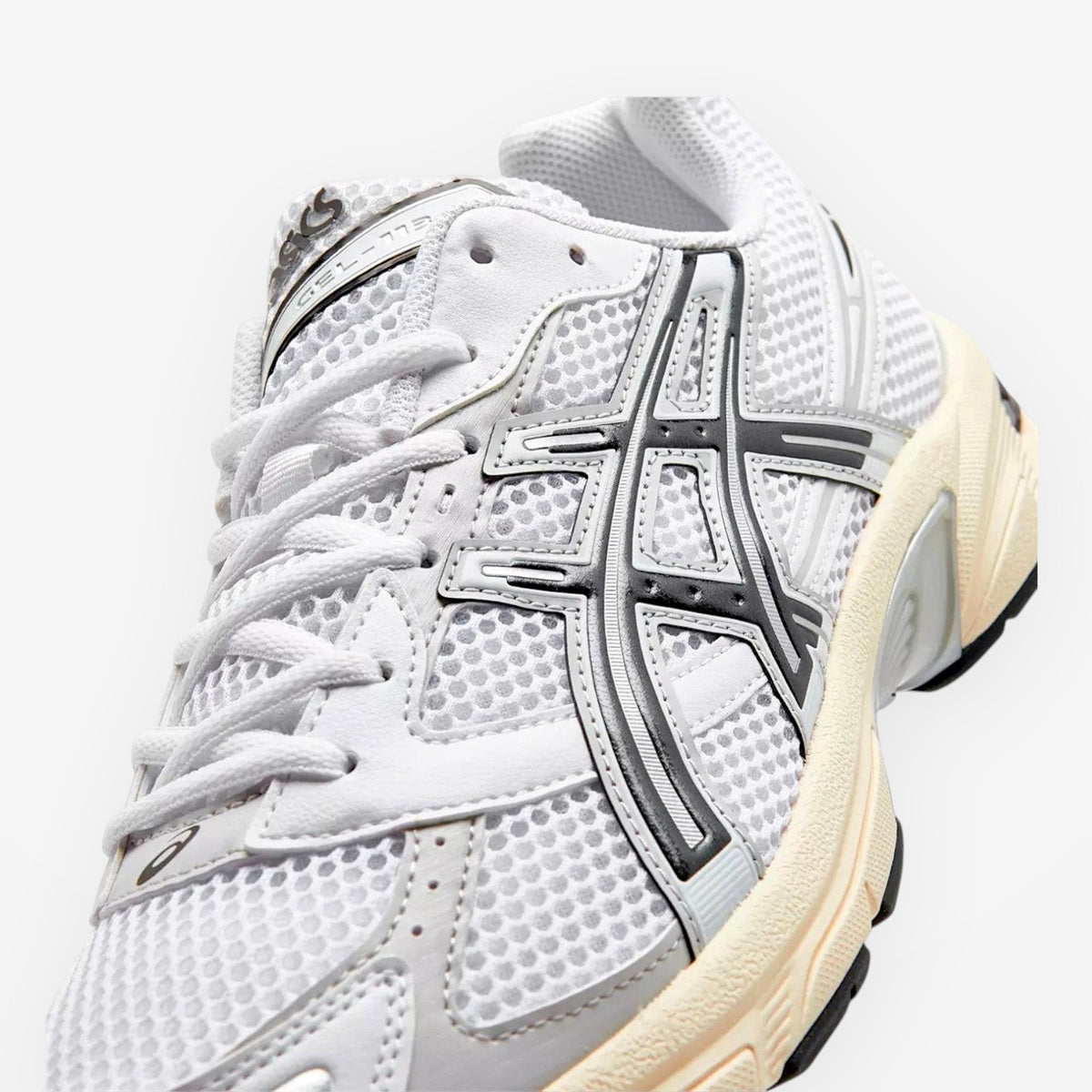 METRO ASICS GEL-1130 sneaker in white and cloud grey with mesh upper and synthetic leather overlays