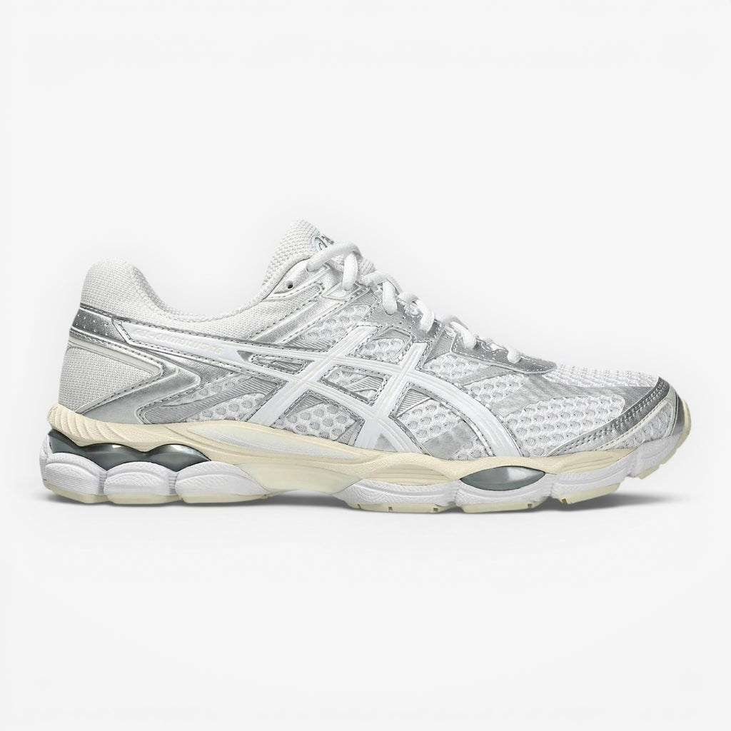 METRO ASICS GEL-Cumulus 16 white and silver mesh running shoes with synthetic overlays and GEL cushioning.