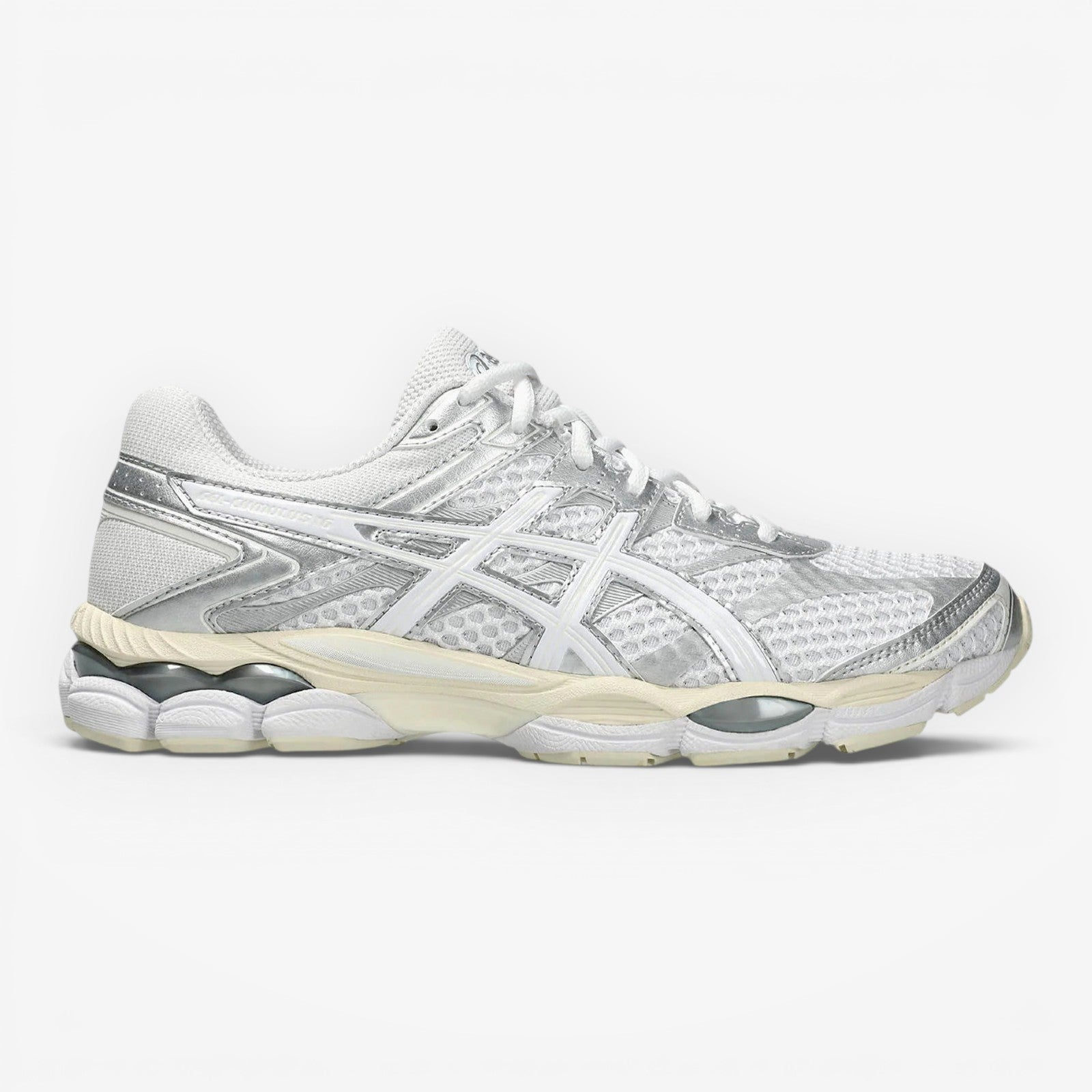 METRO ASICS GEL-Cumulus 16 white and silver mesh running shoes with synthetic overlays and GEL cushioning.