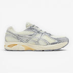 METRO ASICS GT-2160 cream and sheet rock mesh and synthetic overlay running shoes with GEL cushioning.