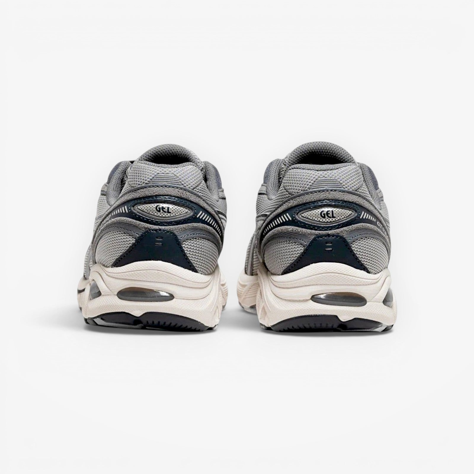 METRO ASICS GT-2160 sneakers in Oyster Grey and Carbon with breathable mesh and GEL cushioning.