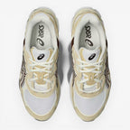 METRO beige and white mesh sneakers with brown accents and lace-up closure.