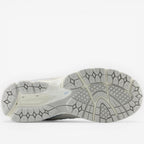 new balance sneaker sole, white and gray tread pattern, footwear detail, sneakers