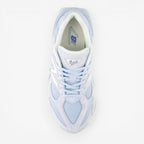 METRO New Balance 9060 sea salt oxford blue sneakers with mesh and suede overlays, ABZORB & SBS cushioning.