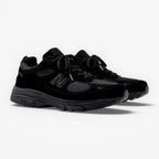 METRO New Balance 993 Made in USA sneaker in triple black with premium suede and mesh construction.