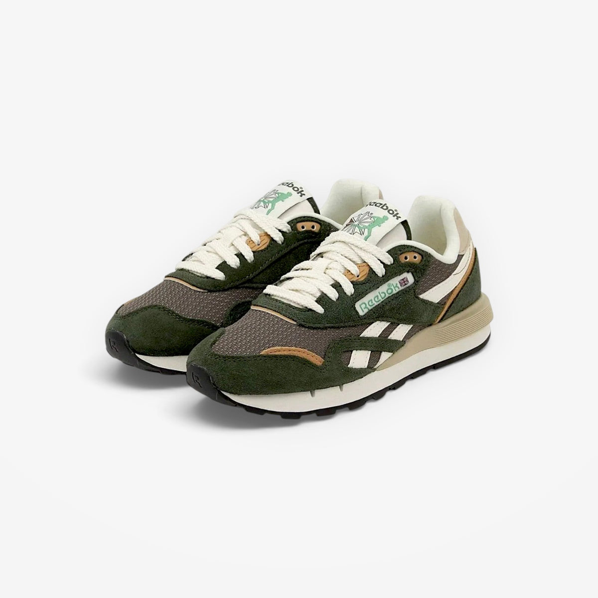 METRO Reebok Classic Nylon 89 sneakers in grit green with nylon and suede upper and white laces