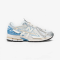 METRO New Balance 1906A sneaker in sea salt and altitude metallic with mesh upper and blue synthetic overlays